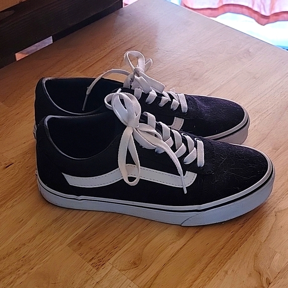 VANS SNEAKERS - Picture 2 of 3